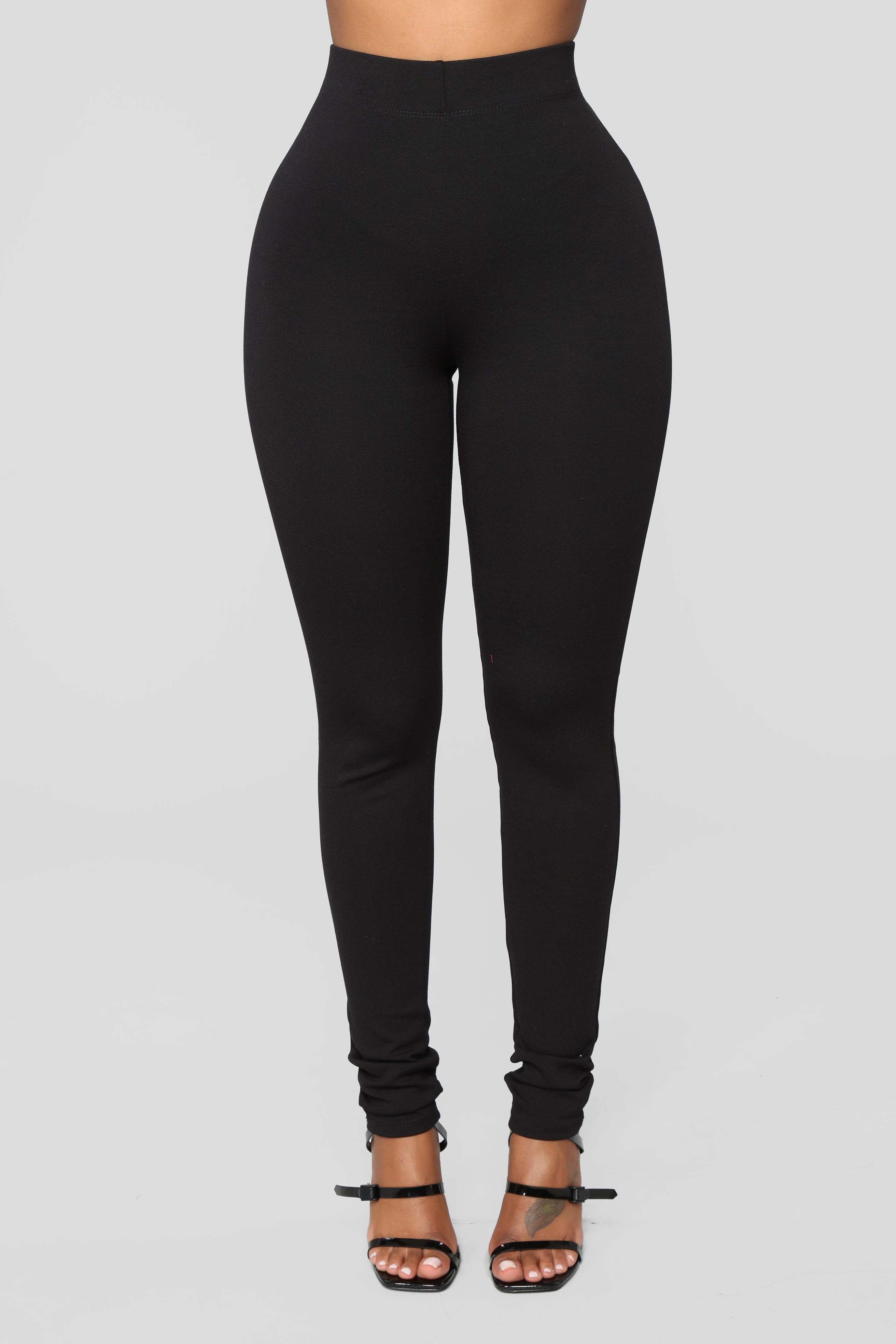 https://cdn.shopify.com/s/files/1/0293/9277/products/11-1-18_Studio_2_15-07-05_P1577_Black0436_AG.jpg?v=1619112807